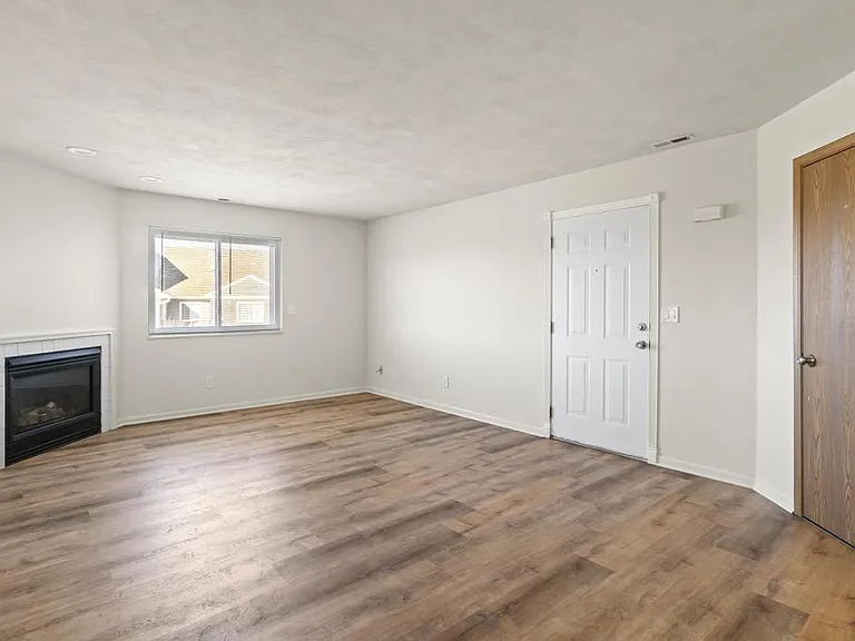 2213 Rockwood Dr — Photo 40