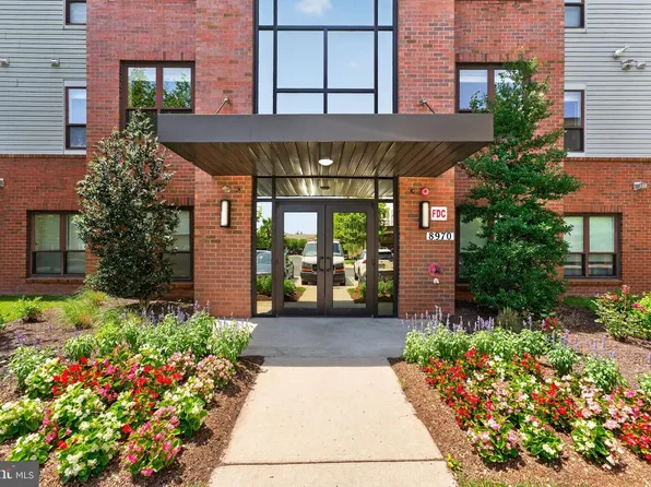 8970 Fascination Ct APT 112, Lorton, VA 22079