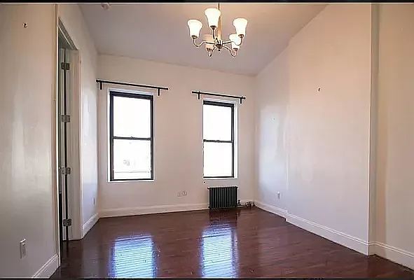 93 Bainbridge Street — Photo 3