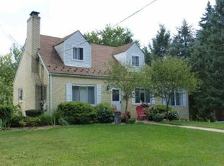 5121 Curry Rd, Pittsburgh, PA 15236