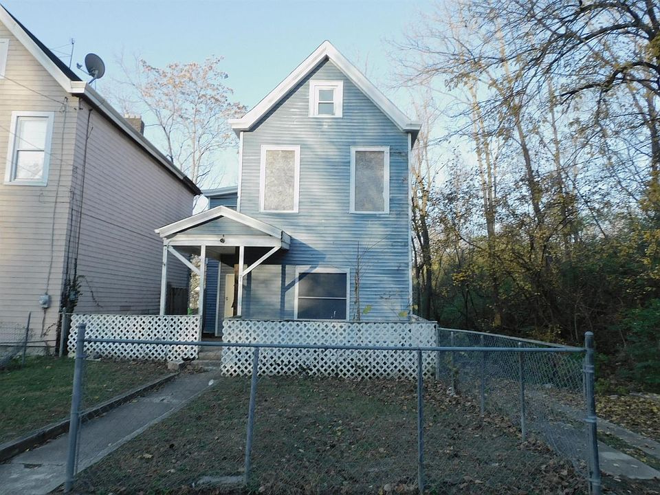 1st image of 757 Woodlawn Ave