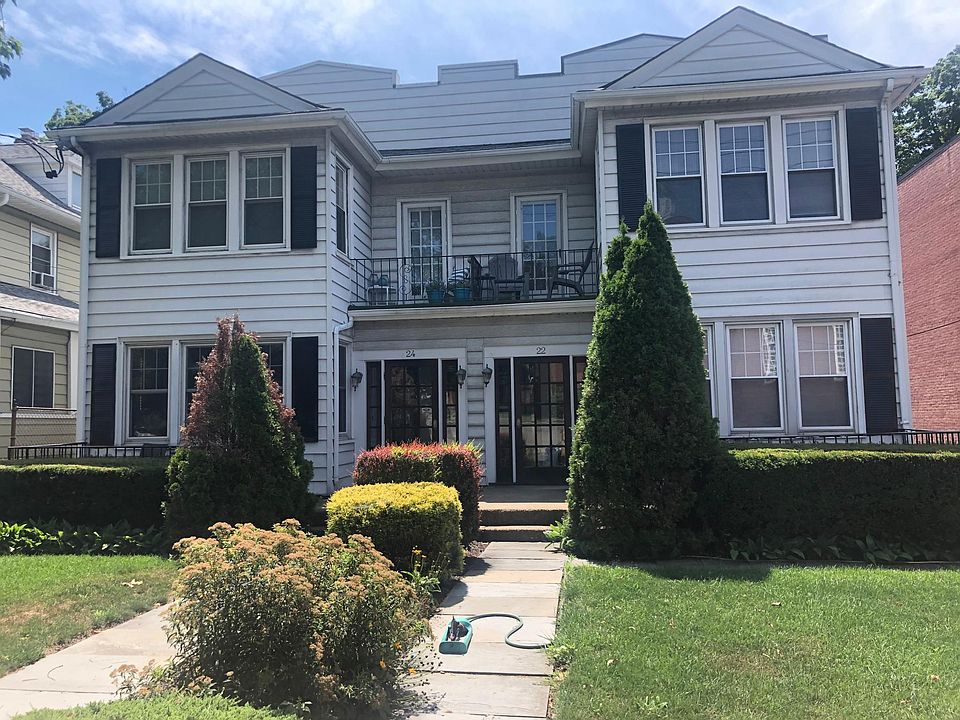 1st image of 22 Forest Ave #G