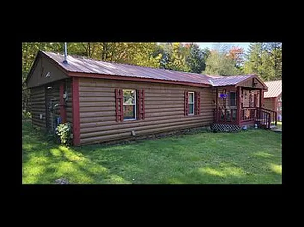 125 Page St, Lake Pleasant, NY 12108