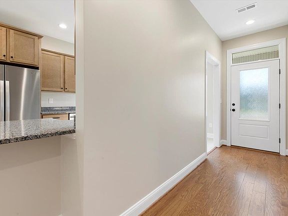 4th image of 120 Vinnie Ave NW