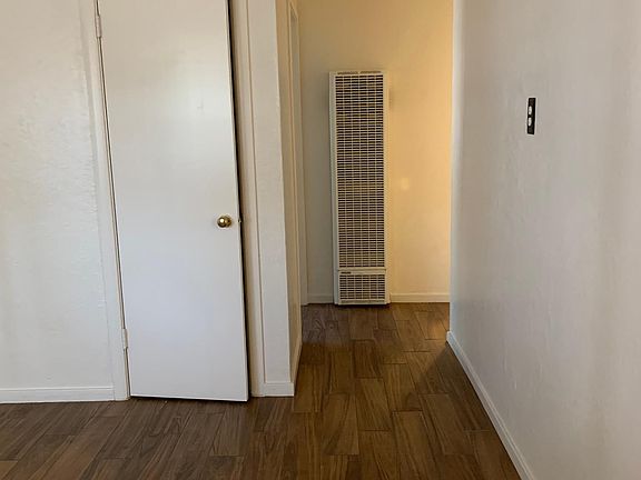 5th image of 4101 V St APT B