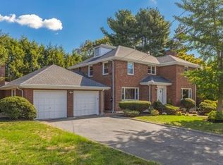 11 Vose Hill Rd, Milton, MA 02186