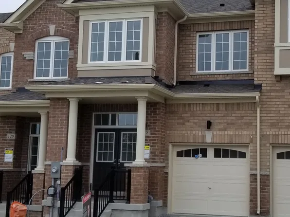 118 Knott End Cres, Newmarket, ON L3Y 0E4