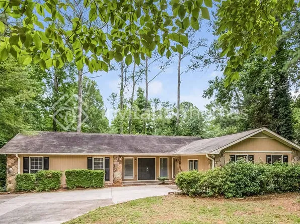 3324 Timber Hollow Ct, Marietta, GA 30062