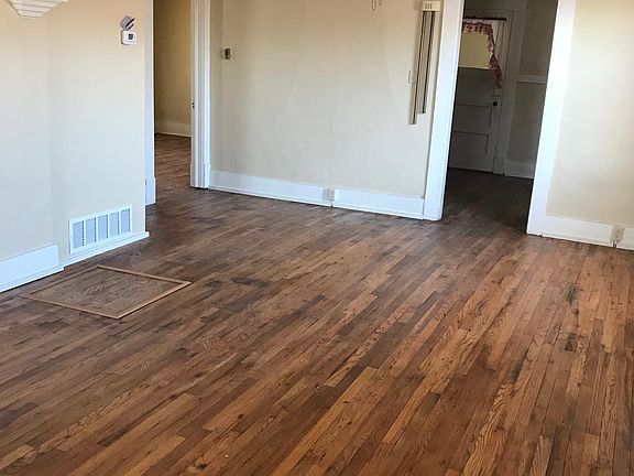 3rd image of 3911 Jefferson Ave