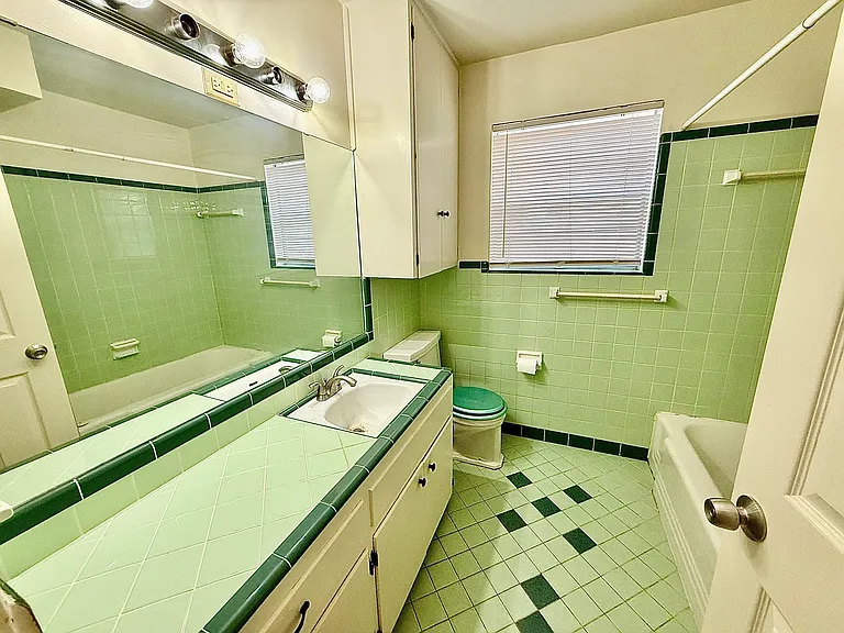 2411 S 5th St #1 — Photo 9