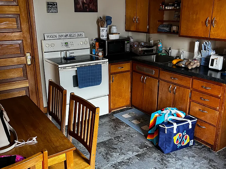 109 N Herschel St #1 — Photo 7