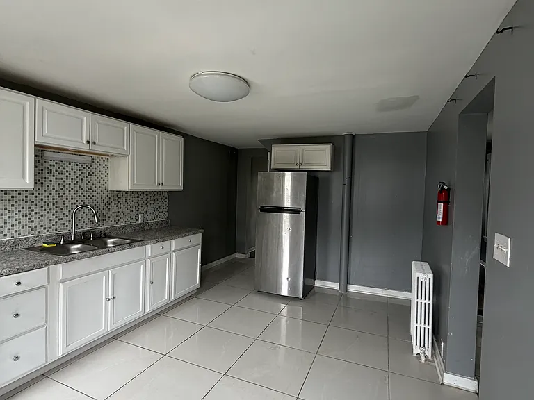 5012 Kutztown Rd — Photo 11