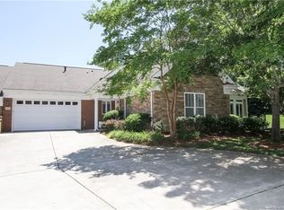 10815 Casetta Dr, Matthews, NC 28105