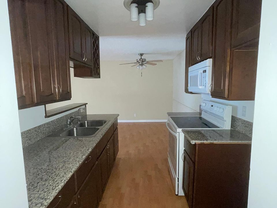 1st image of 215 N Belmont St #2-0-6