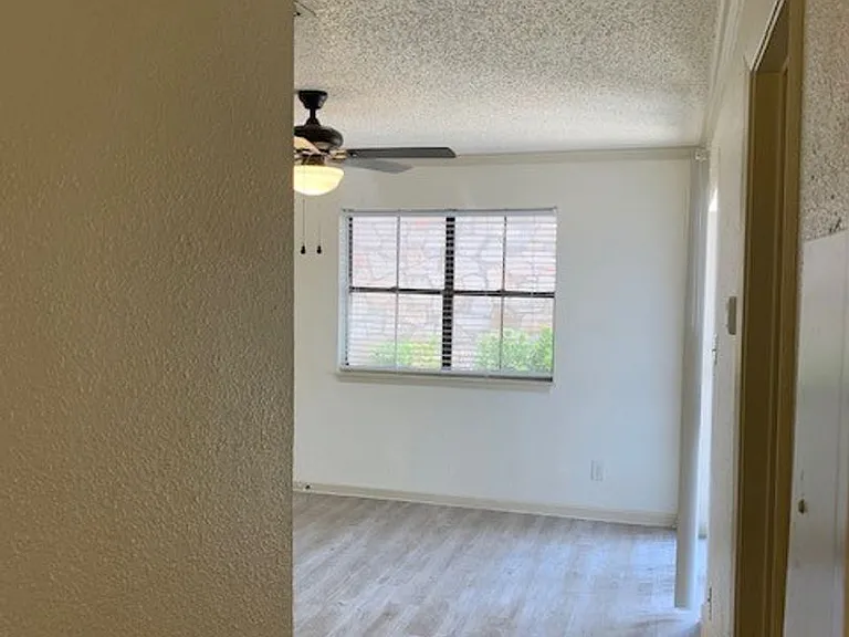 Madeira Apartments at Live Oak — Photo 74