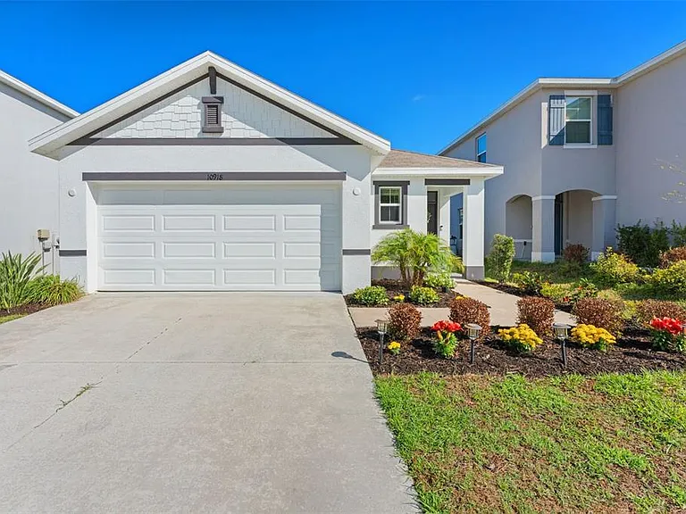 10918 Trailing Vine Dr — Photo 2