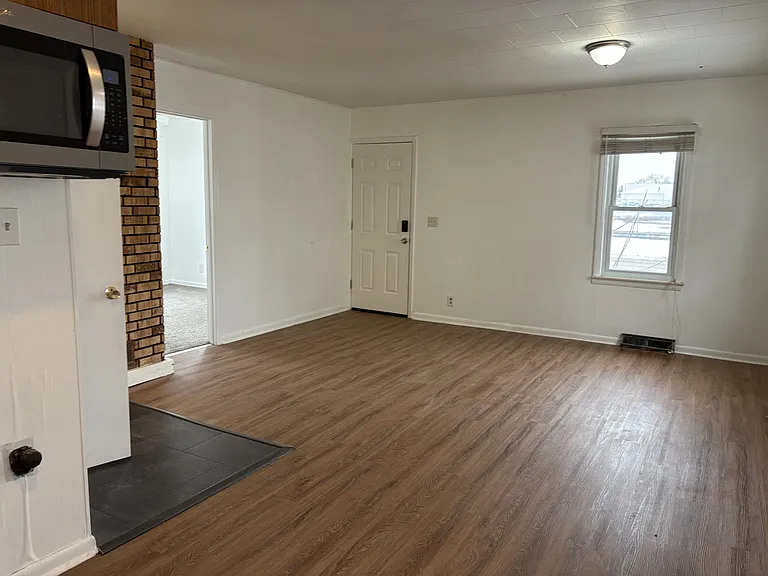 4120 Western Rd #1 — Photo 3