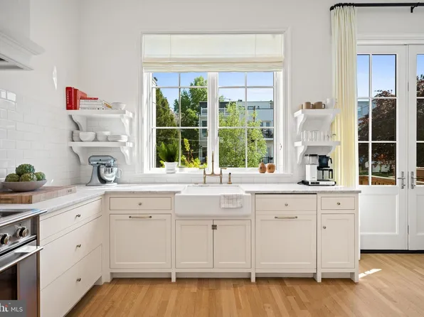 1304 S St NW, Washington, DC 20009