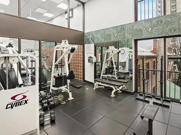 343 East 74th Street 8K image 8 of 9
