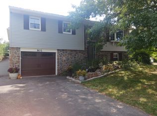 801 Pinetree Way, Lancaster, PA 17601