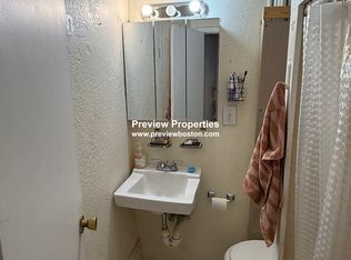 40 Anderson St #2P, Boston, MA 02114