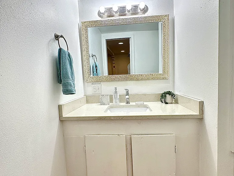 879 S Eugene St #3 — Photo 20
