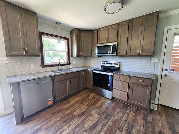 5th image of 5459 Plateau Rd