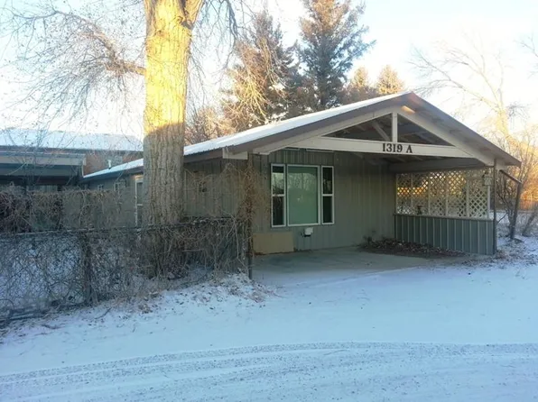 1319 1/2 29th St, Cody, WY 82414