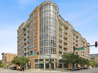 1200 W Monroe St APT 716, Chicago, IL 60607