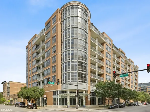 1200 W Monroe St APT 716, Chicago, IL 60607
