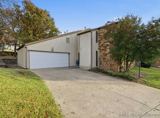 3301 E 68th Pl UNIT 1, Tulsa, OK 74136