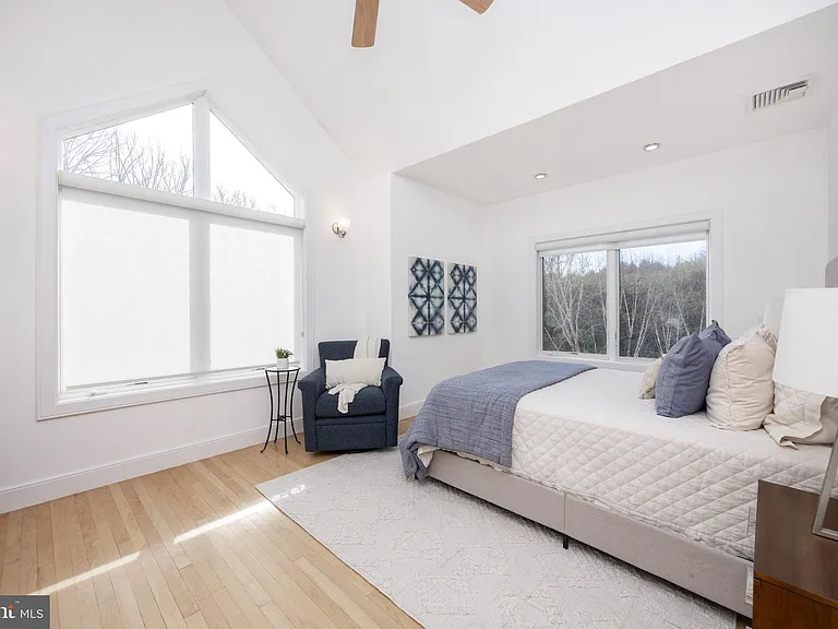 115 Bullock Rd — Photo 27
