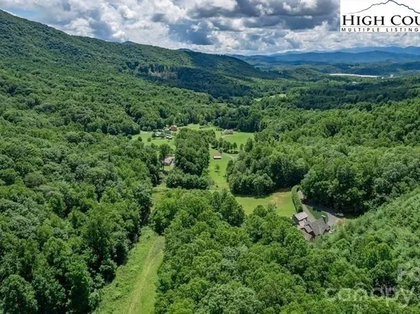 23 Altamont Way, Newland, NC 28657