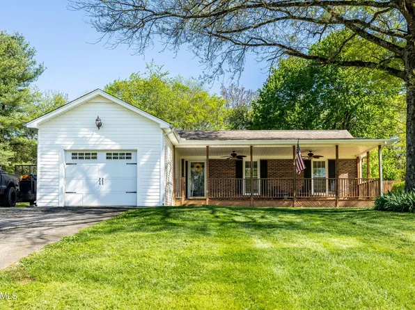 4825 Wheeler Rd, Louisville, TN 37777