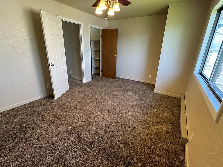 405 Roxy Ln #1 — Photo 14