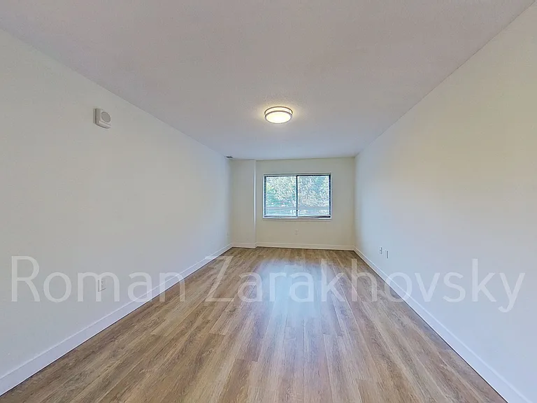 16 Webster Ave #1 — Photo 20
