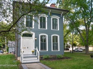 429 E North Ave, Naperville, IL 60540
