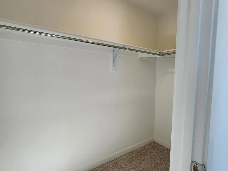 9017 Redfield Ln — Photo 15