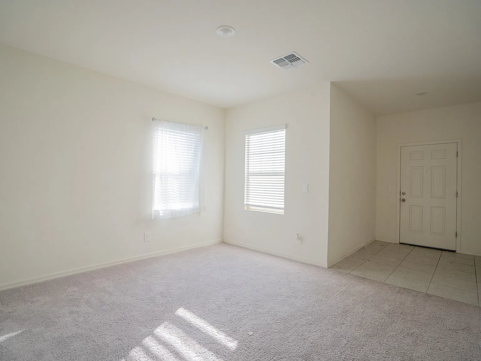 4711 N 193rd Dr, Litchfield Park Az — Photo 4