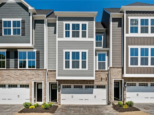 222 Yellowwood Ct, Washington, PA 15301