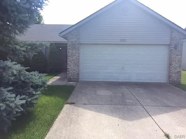 115 Warner Dr photo 1