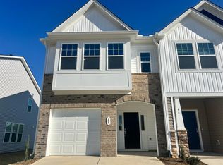 48 Begonia St, Angier, NC 27501