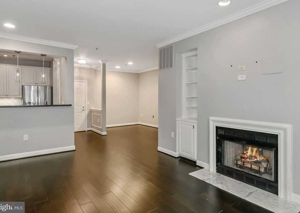 1st image of 1321 N Adams Ct APT 108