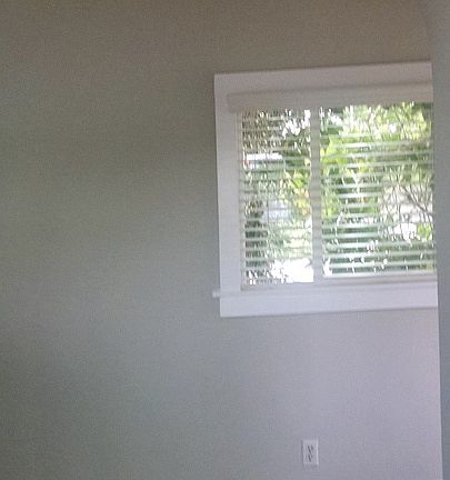 4th image of 4313 McConnell Blvd