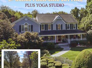 9704 Huntmaster Rd, Gaithersburg, MD 20882