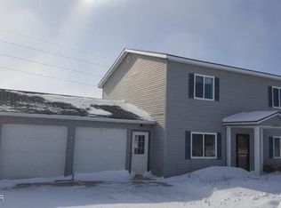 208 Margaret Ave, Lakefield, MN 56150