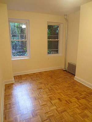Rented by Waverly Realty Associates | media 29