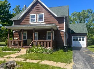 1179 Valier Dr, Valier, PA 15780