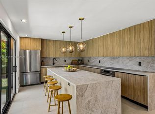 (Undisclosed Address), Miami, FL 33138