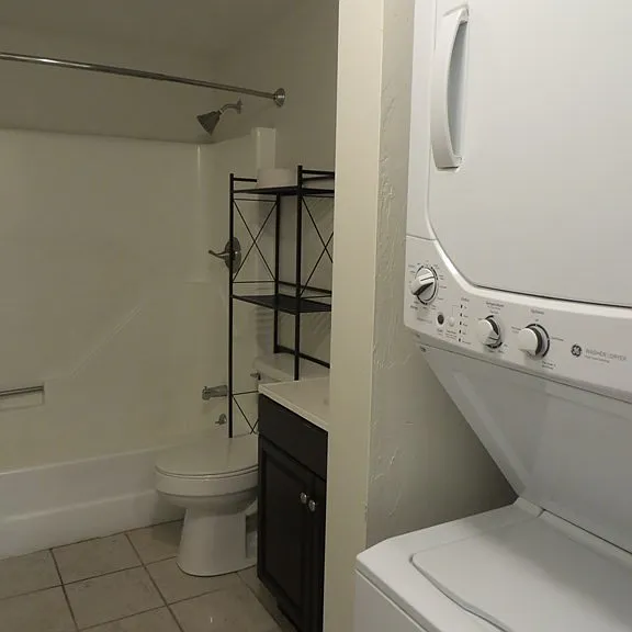 49 Parker Ave #8 — Photo 8